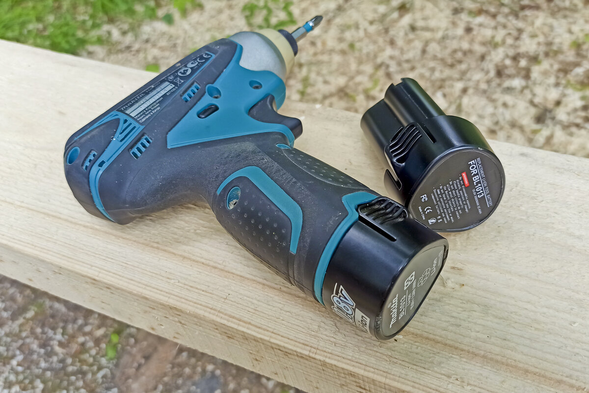 Аккумуляторный ударный винтовёрт Makita TD090DZ. (Источник: фото автора)