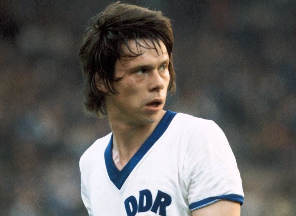 Юрген Шпарвассер - один из героев Магдебурга, выигравших с ним Кубок Кубков