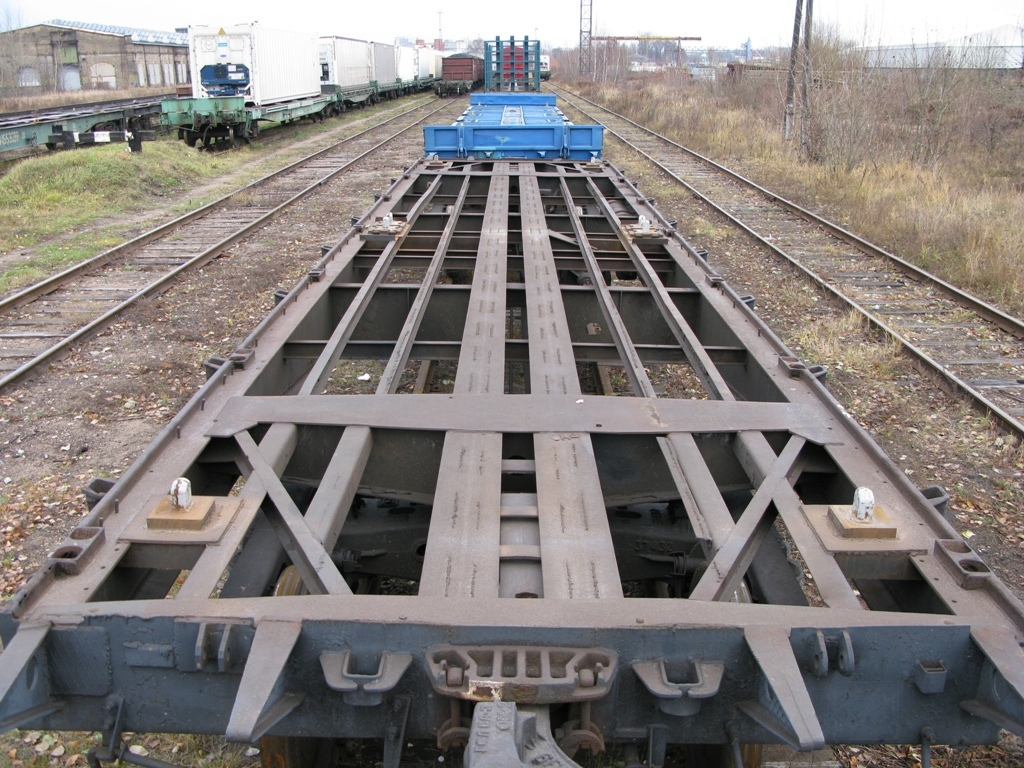 Платформа приема снизу. ЖД платформа 13-401. Хребтовая балка вагона платформы. Платформа 13-401 лесовоз. Рама платформы ЖД 23-401-29 снизу.