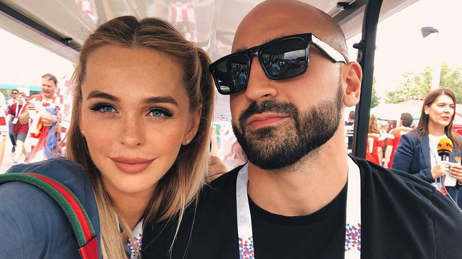     Источник здесь и далее: Соцсети