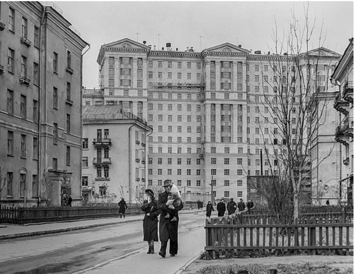 дома сталинки в москве