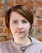 Специалист Центра карьеры ИРНИТУ Ксения Чувашова сообщила, что вуз заключил с ГК «ДомСтрой» договор о практической подготовке студентов. Она отправилась с политеховцами на экскурсию, в ходе которой ребята узнали о технологиях заливки фундамента домов и оценили жилье уровня «комфорт». Вторым сопровождающим стала заместитель директора Института архитектуры, строительства и дизайна Татьяна Шлепнёва.