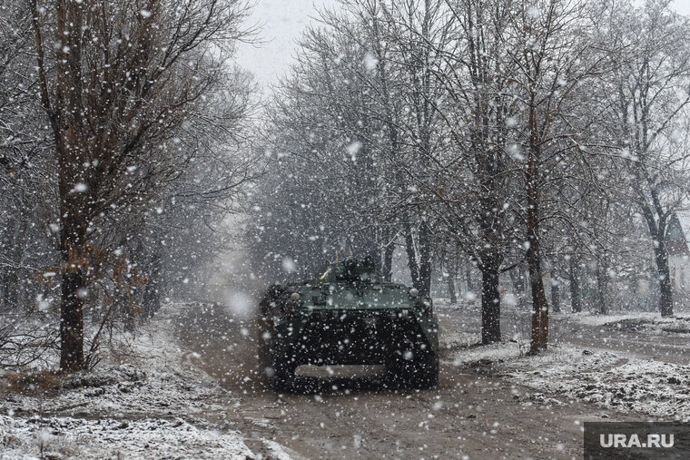    Российская техника готова к сложным климатическим условиям, в отличие от техники противника