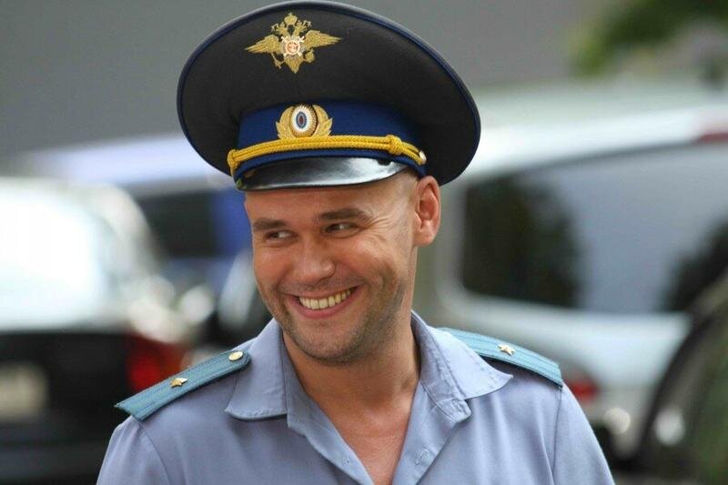 Кадр из сериала "Глухарь", 2008 год. 