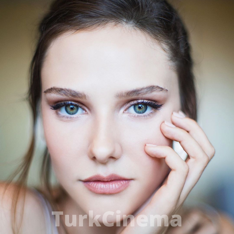 Алина Боз