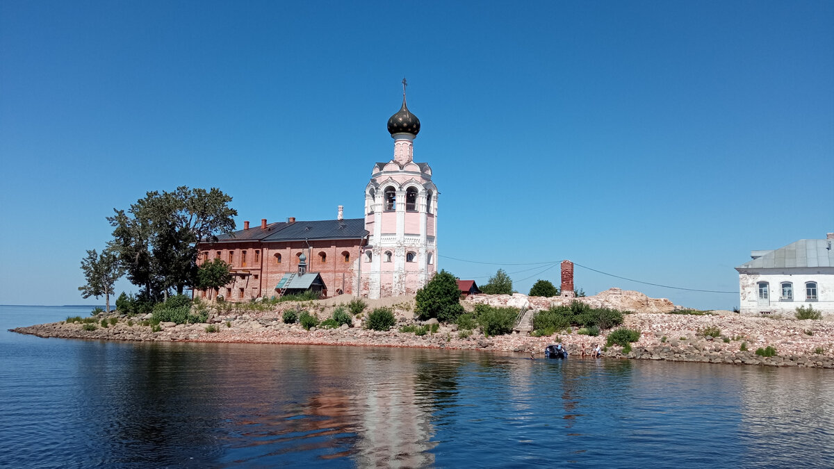 Успенская колокольня