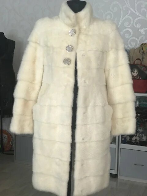 Расширение паль то из норки. Ателье Ирины Берзиной.