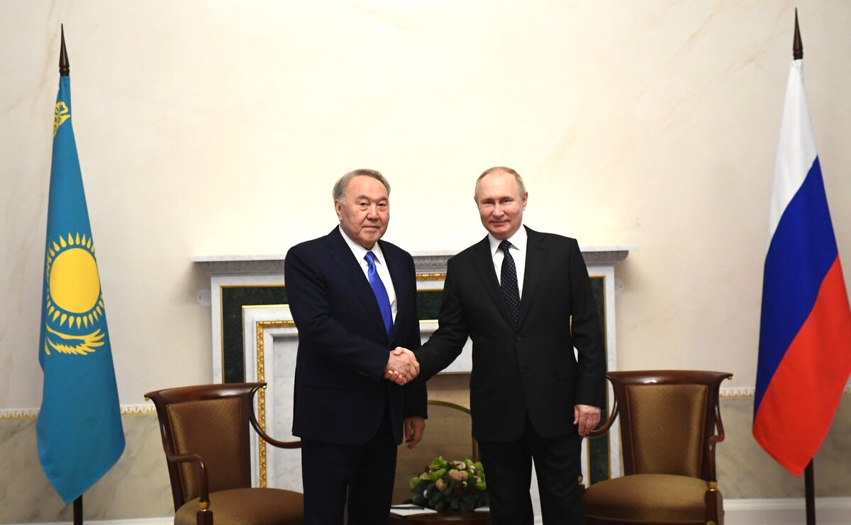 Встреча Н.А. Назарбаева и В.В. Путина в Петербурге 28 декабря 2021 года. http://www.kremlin.ru/events/president/news/67460/photos/67294