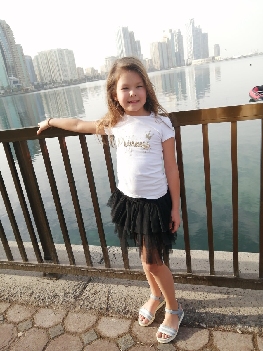 Лагуна. Шаржа. 