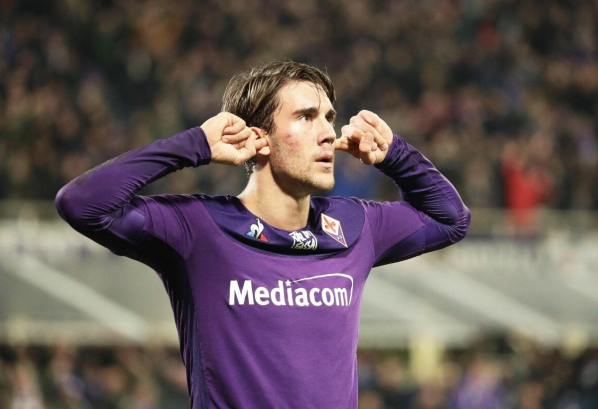 Душан Влахович в составе «Фиорентины». Фото Telegram-канал «МЯЧ Production»