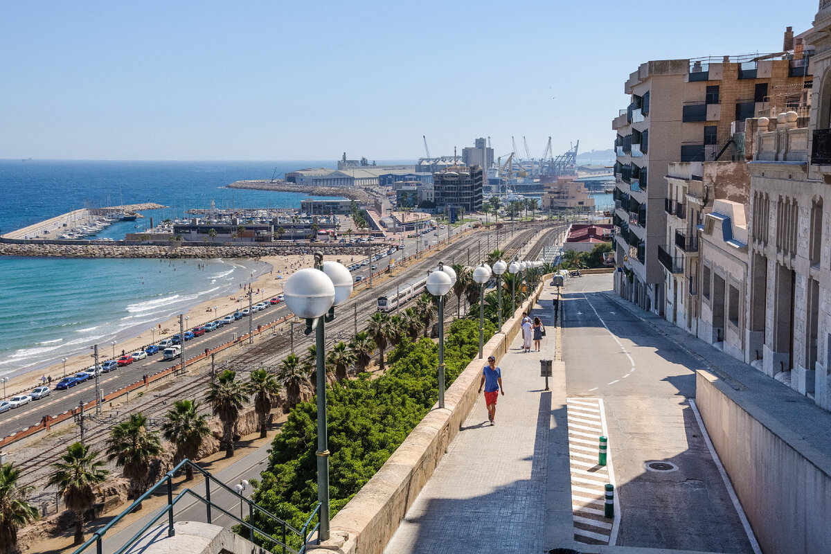 Прогулка по набережной Таррагоны (Tarragona, Spain) | ПЕЙЗАЖИ | ПРИРОДА |  МАКРО | РАСТЕНИЯ | ЖИВОТНЫЕ | АРХИТЕКТУРА | ПУТЕШЕСТВИЯ | ФОТОБАНК | Дзен