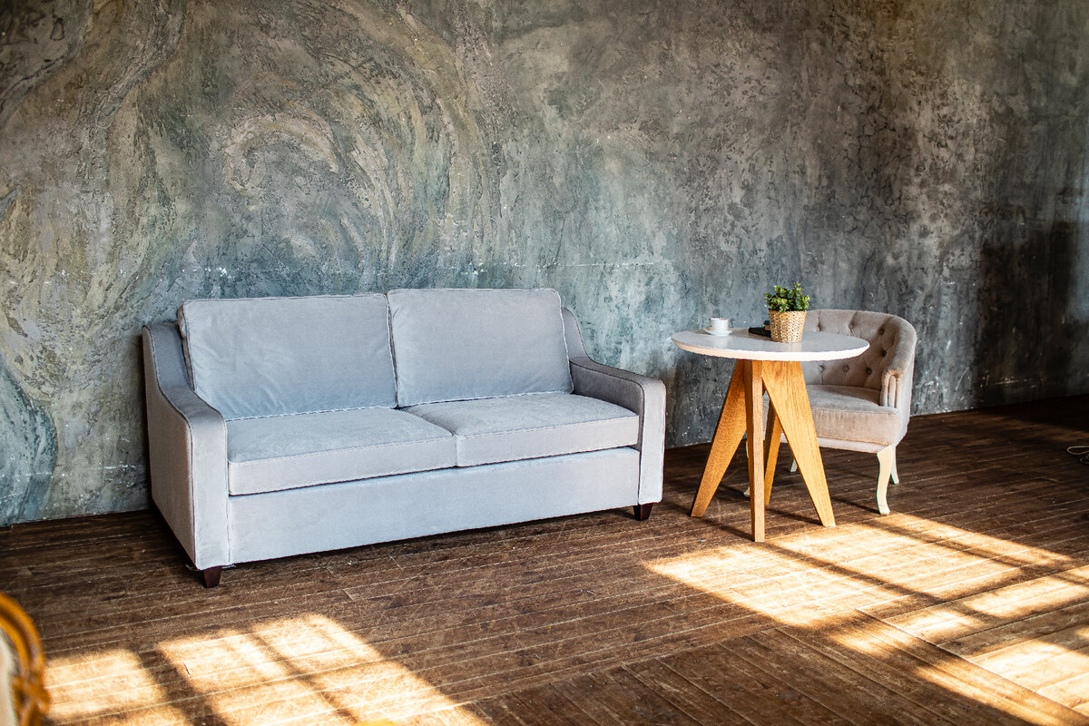 Мебельная фабрика MANUALE предоставляет 5000 видов ткани. 