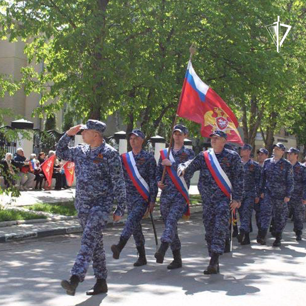 Росгвардия проводит патриотическую акцию «Парад у дома ветерана» |  Росгвардия | Дзен