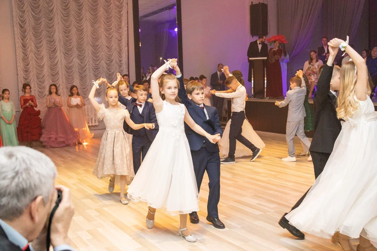 Фото: Выпускной бал начальной школы; из архива Школы НИКА