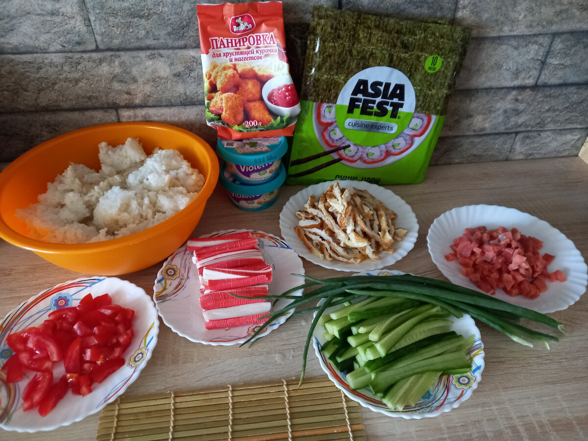 Все это мне пригодилось для приготовления роллов.