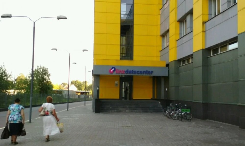 Вход в офис «Linxdatacenter» в Санкт-Петербурге. Фото: Яндекс.Карты 
