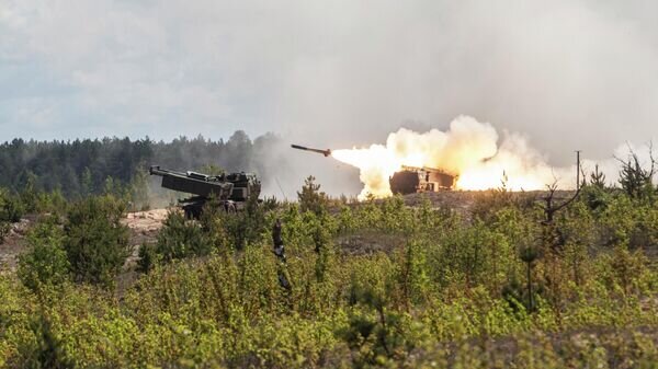    Американские высокомобильные ракетно-артиллерийские системы HIMARS© Фото : U.S. Marine Corps / Lance Cpl. Ricardo Davila