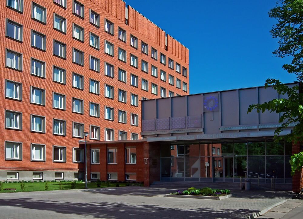Рижский роддом. наследие "оккупанта". В наши дни выглядит иначе.  https://andi-proc.livejournal.com/49432.html