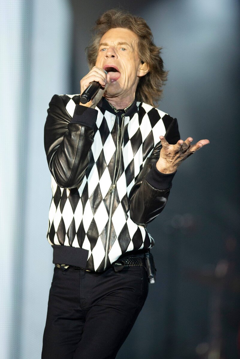     Мик Джаггер на выступлении The Rolling Stones в Чикаго, 2019 год