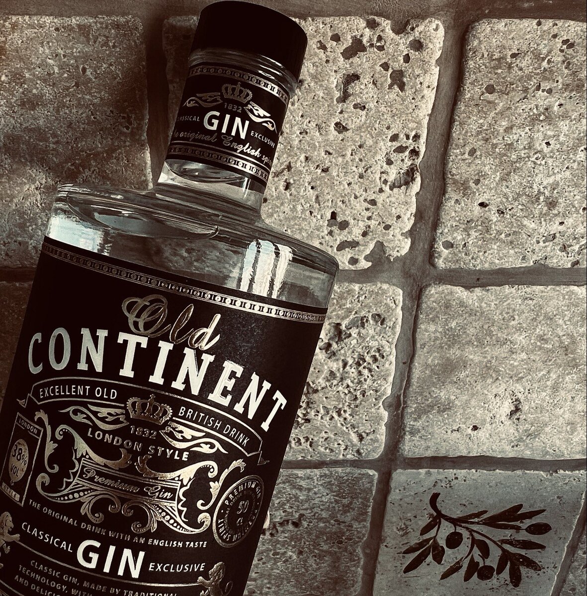 Джин Old Continent