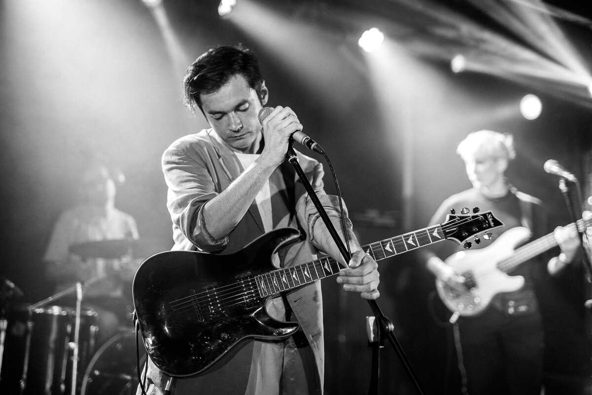 группа "CHERNIKOVSKAYA HATA"