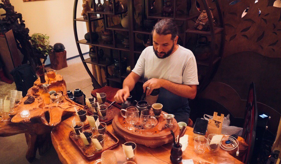 Мастер-класс по завариванию чая в Чайном Клубе (фото из личного архива)