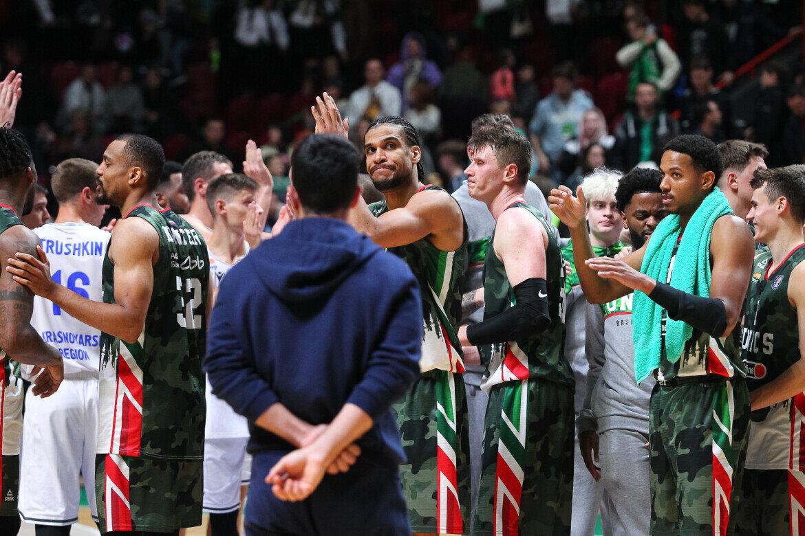 УНИКС в первом домашнем матче сезона порадовал болельщиков крупной победой. Фото: unics.ru