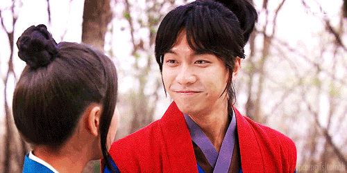 Ли Сын Ги и Сюзи в «Книге семьи Гу»