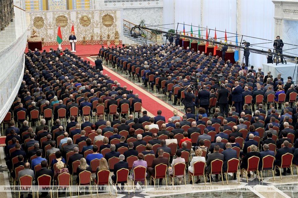     Президент выступил перед белорусскими аграриями. Фото: БелТА.