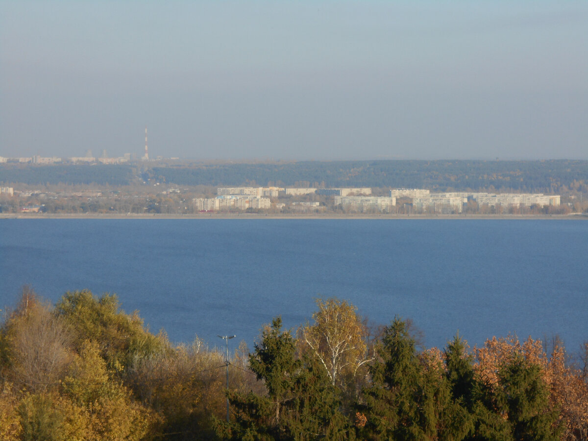 Волга ульяновск муром. Берег Волги Ульяновск. Река Волга Ульяновск. Вид новой Волги. Цветущая Волга в Ульяновске.