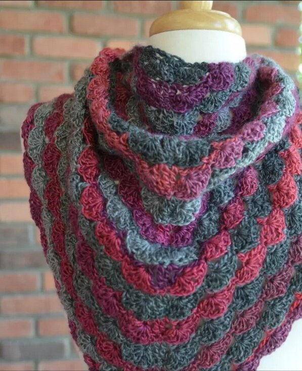 автор дизайна Marly Bird.
