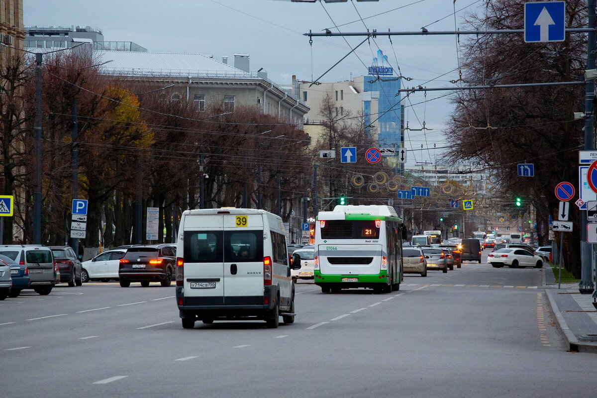 Воронеж новости 20 апреля. Маршрутка. Новости Воронежа. Проект метробуса в Воронеже. Следователи Воронеж.