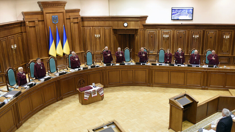     Украинские судьи globallookpress.com Kaniuka Ruslan/Keystone Press Agency