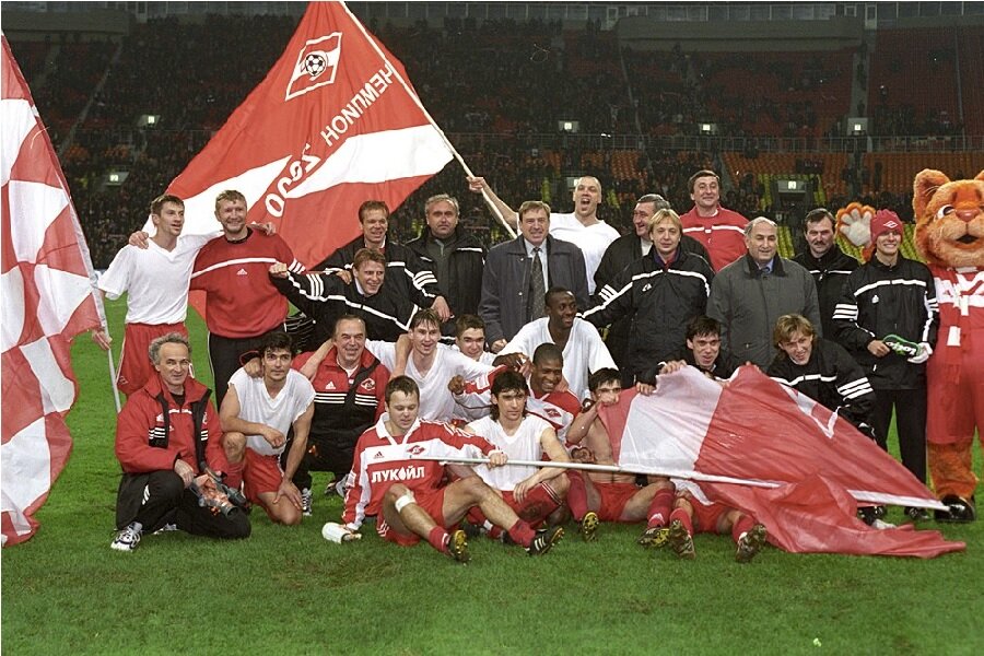 Спартак Москва. Чемпион России 2000 год. Яндекс Фото
