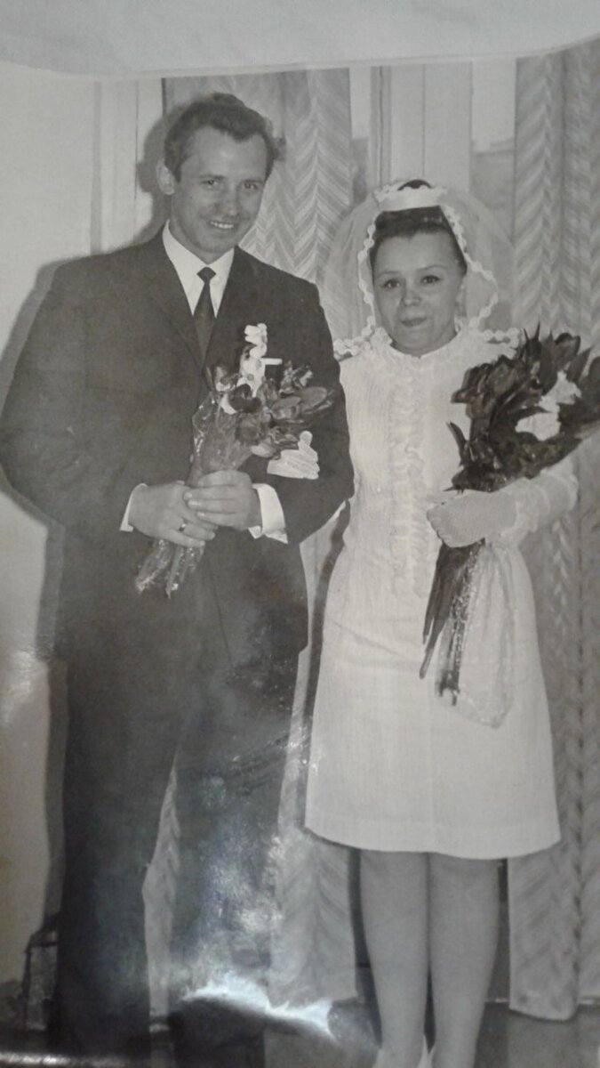 Владимир новиков жена фото