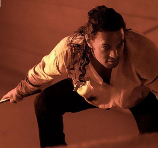 Джейсон Момоа в роли Дункана Айдахо.