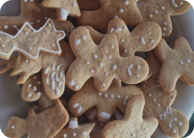 В детских формочках