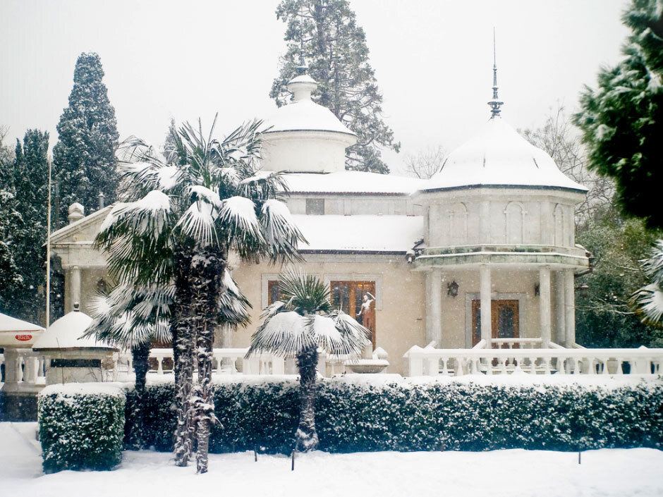 Отель Ореанда, Ялта. Источник фото: maxsuharev.ru