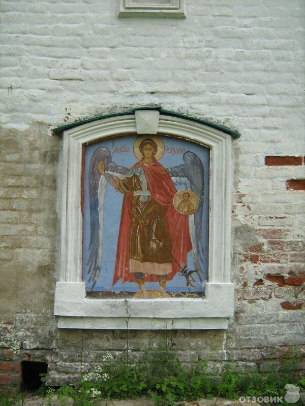 Фрагмент фасада церкви