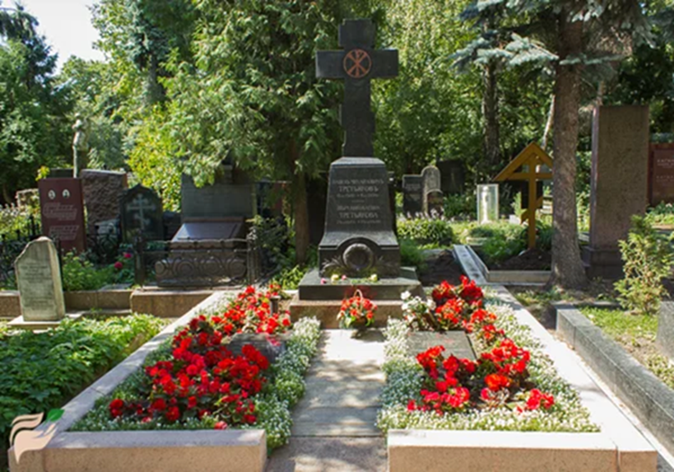 Памятники на могилах знаменитостей ваганьковское кладбище. Найти место захоронения москва. Pomnite-nas бобринец. Найти место захоронения москва. Двойное захоронение в одну могилу.