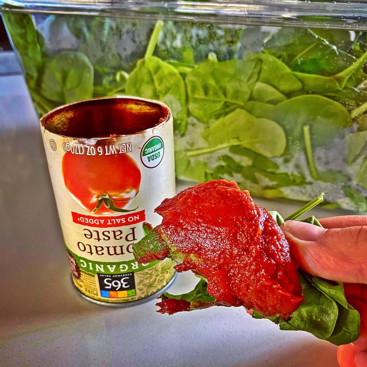 Томатная паста - уникальный продукт. Источник фото https://www.instagram.com/p/CONRkoBp22A/