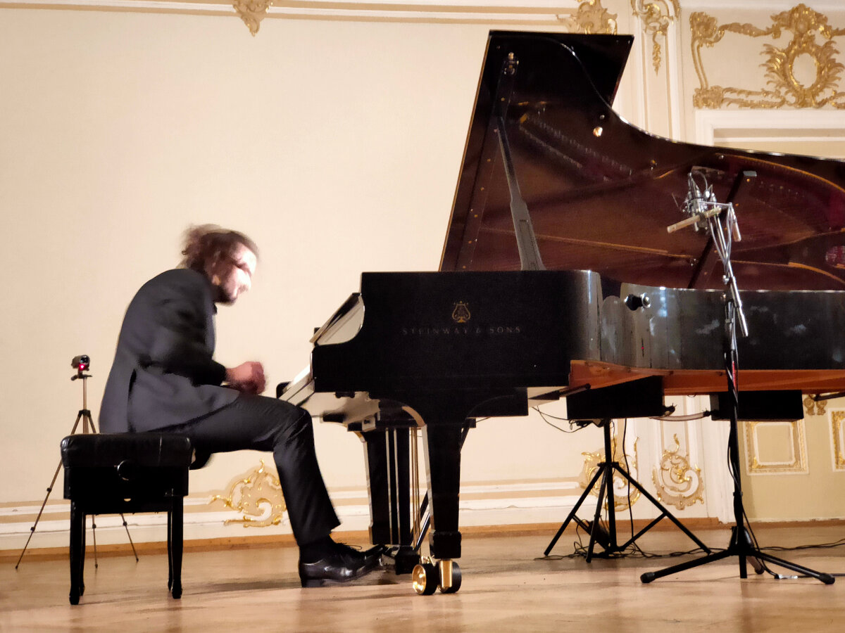 быстрые движения -нечёткое фото