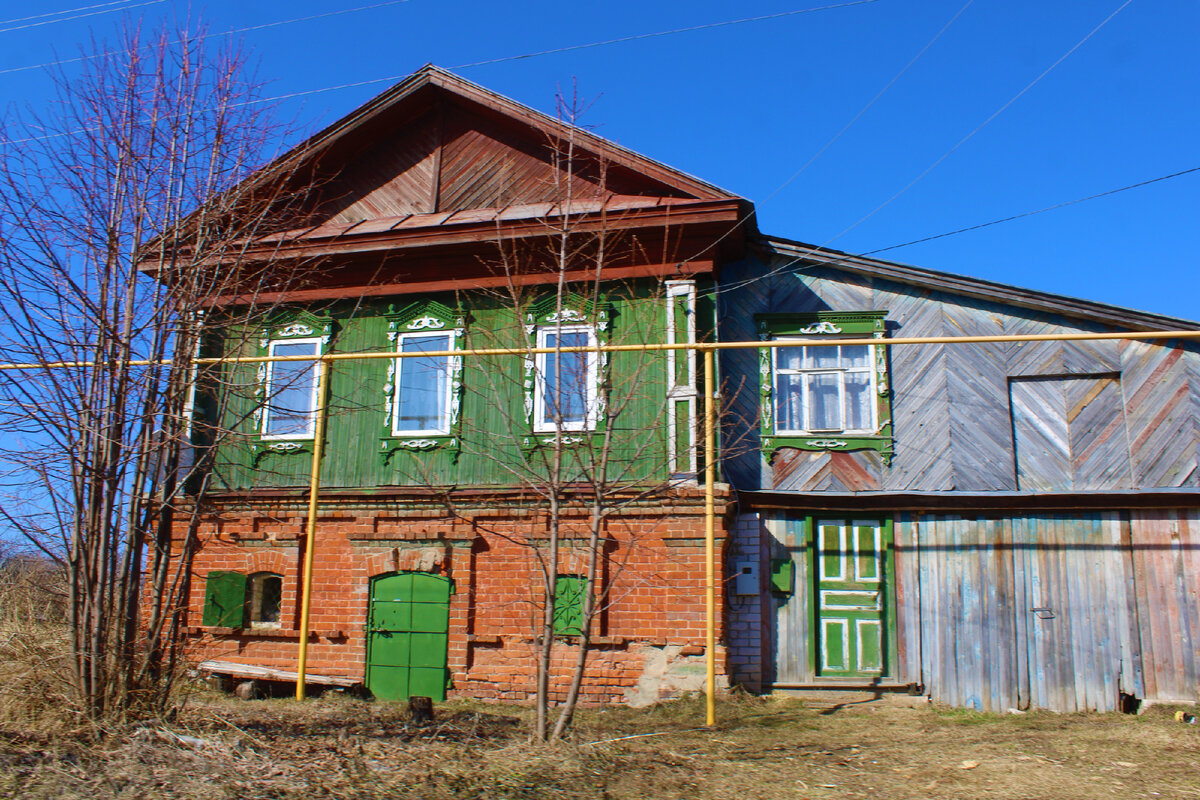 Старинное Нижегородское село Осинки и его дореволюционные дома с каменным  низом и деревянным верхом | Под зонтиком | Дзен