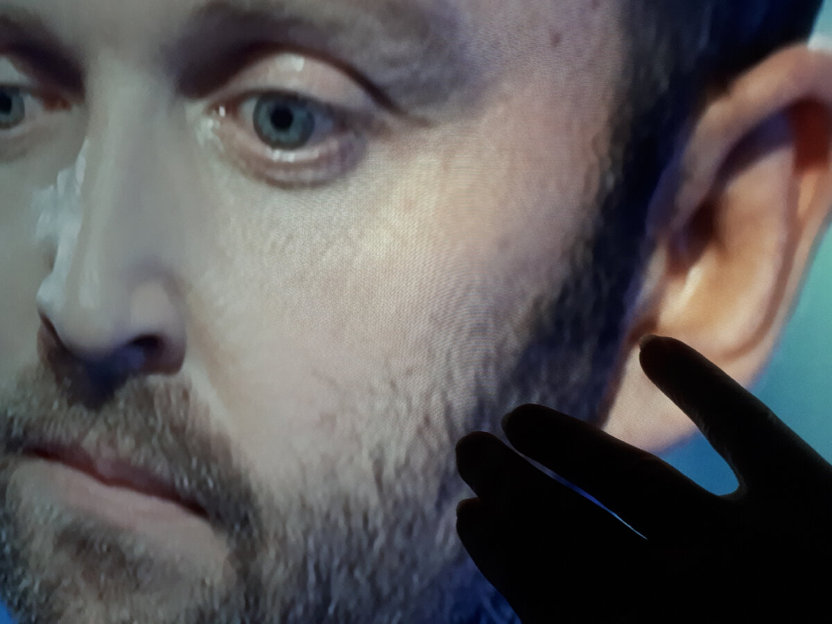 Красавчик Николай на артиста оказался похож