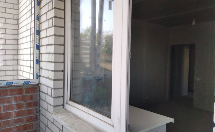    В поселке Хомутовка для детей-сирот строят четырехквартирный дом