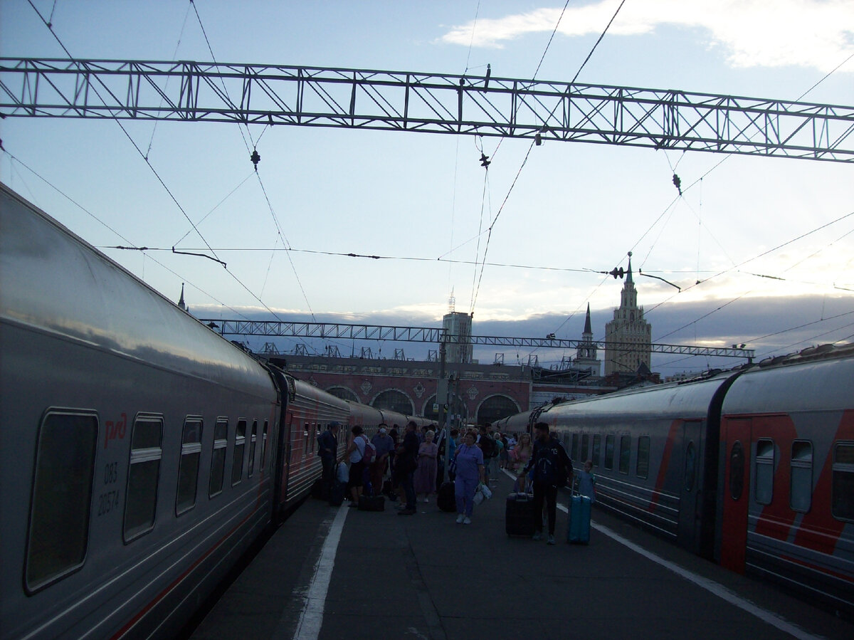 Нижний новгород барнаул поезд. Поезд 096н Москва Барнаул. Поезд Москва. Поезд 096н. Поезд Барнаул Москва.