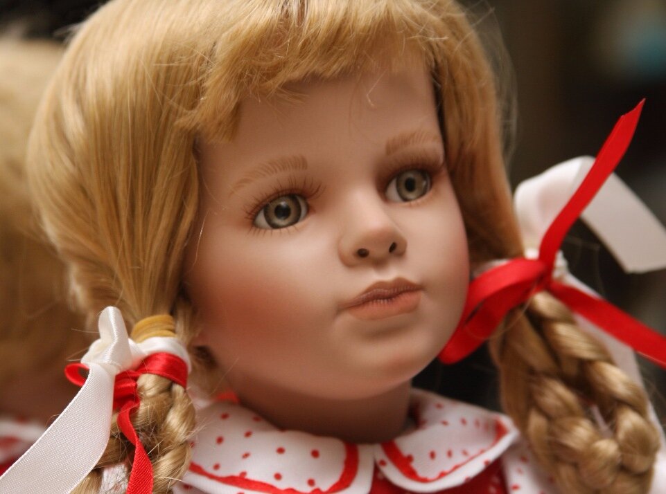 Кукла произведение 7. Исторические куклы. Загадочная кукла. Носов кукла.