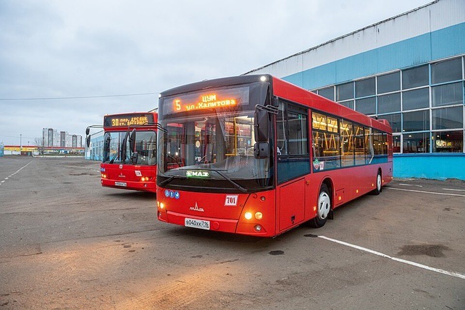     В Казани автобус является самым популярным видом общественного транспорта. Михаил ФРОЛОВ