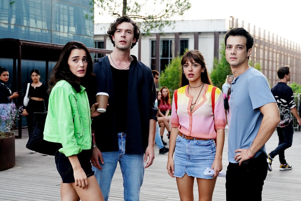 Кадр из сериала