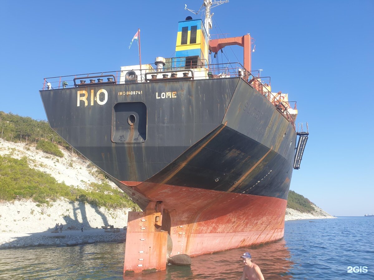 "Рио". Вид сзади со стороны моря.   m.2gis.ru